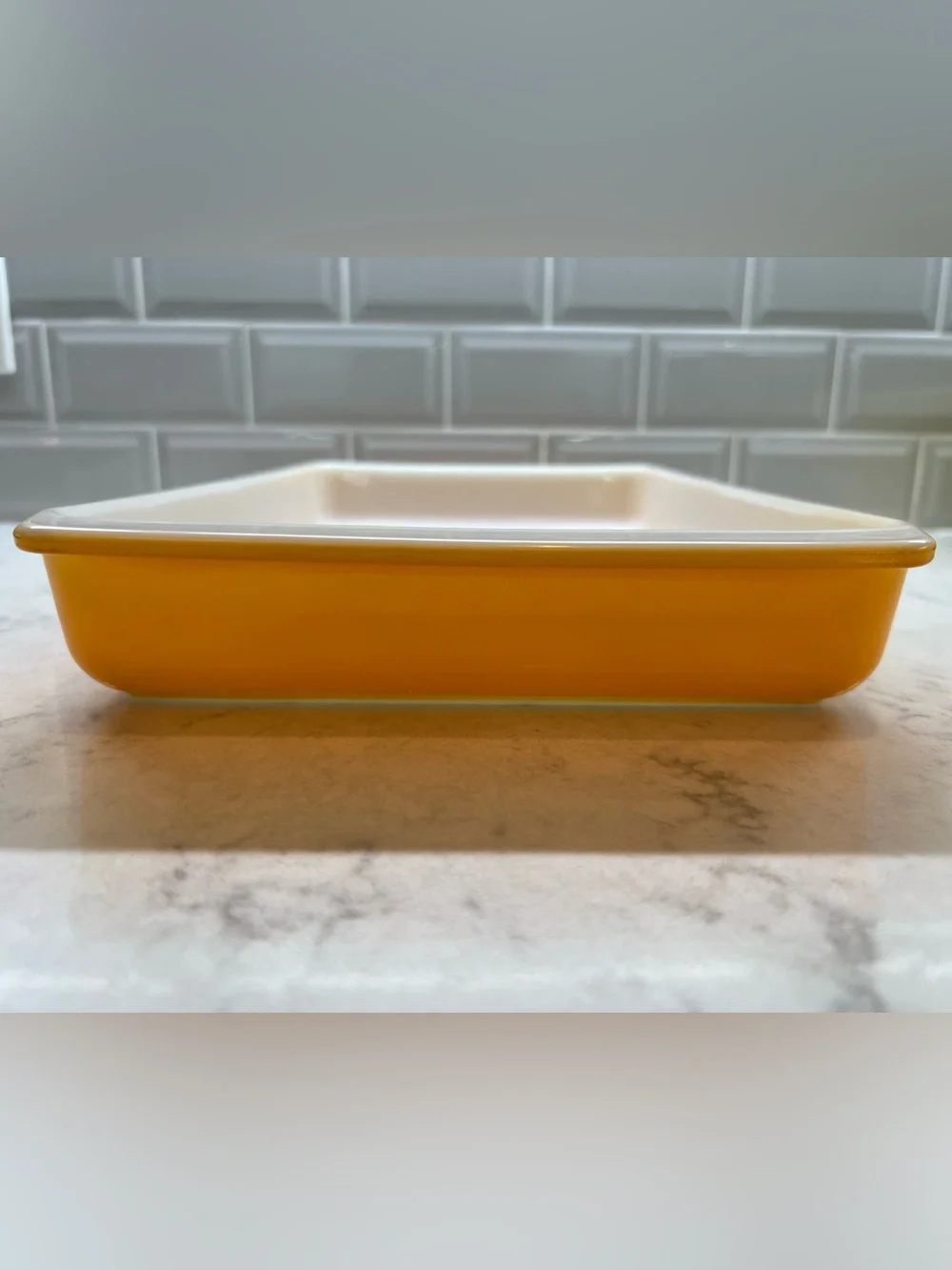 Pyrex 933 Orange Daisy Lasagna Casserole Dish